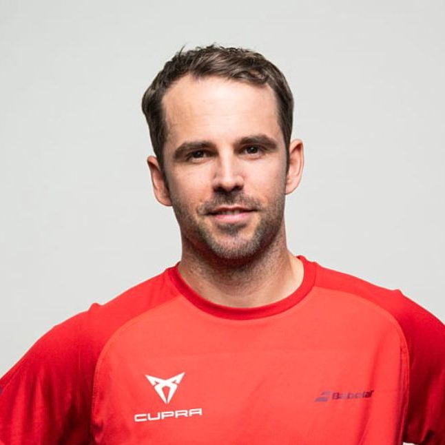 Coach Padel parc pour les cours de padel